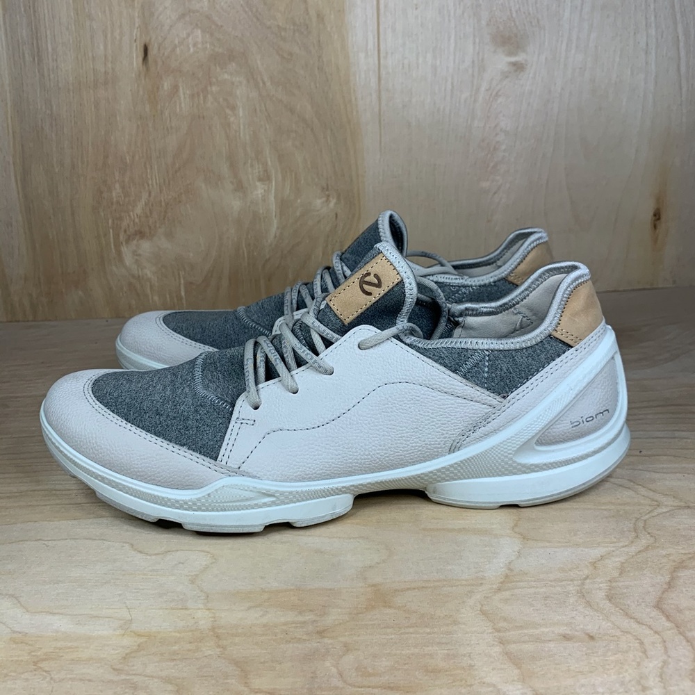 Ecco Womens Biom Street Walking Shoe - Picture 4 of 6